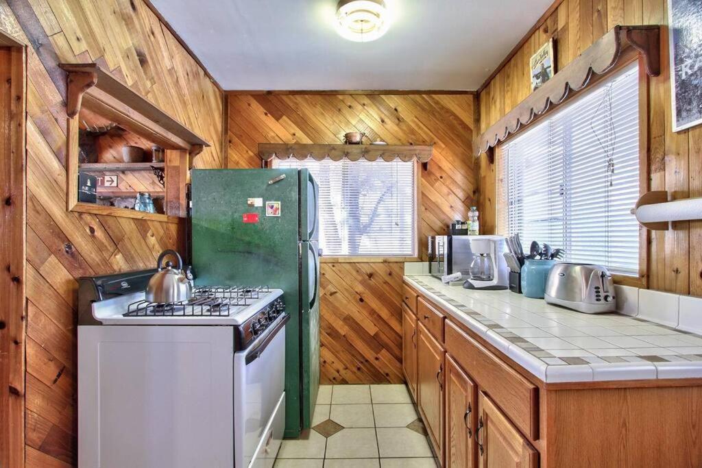 Los Osos Cozy Cabin With Private Spa And Bbq Big Bear Lake Exterior foto