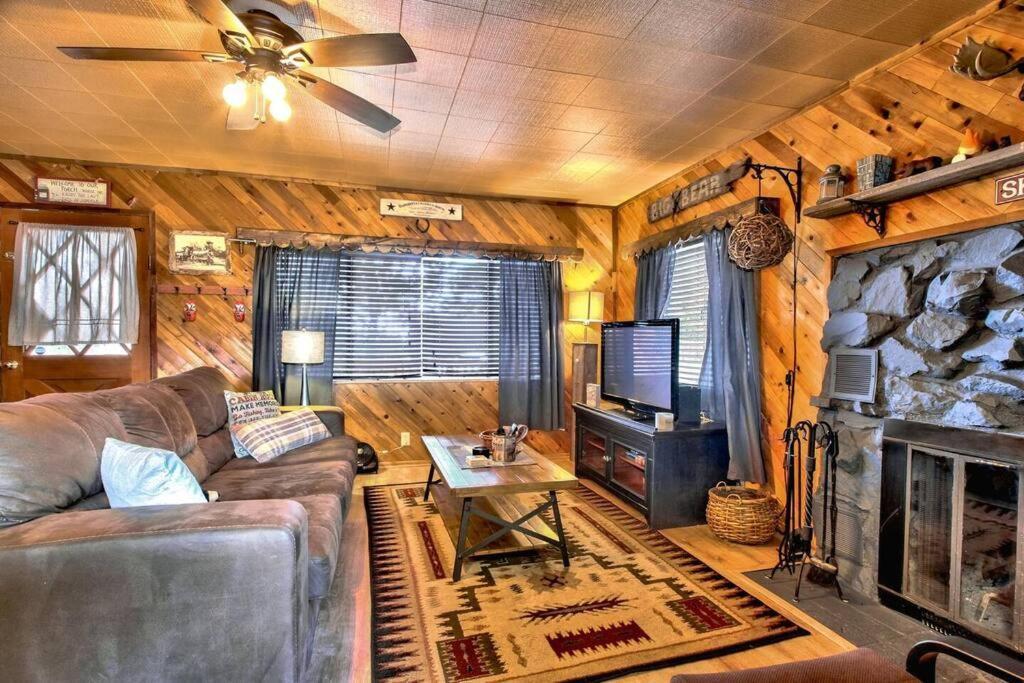 Los Osos Cozy Cabin With Private Spa And Bbq Big Bear Lake Exterior foto